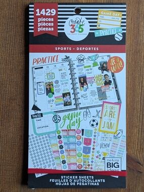 Create 365 The Happy Planner Sticker Book: Sports / Deportes (1429 Pieces)